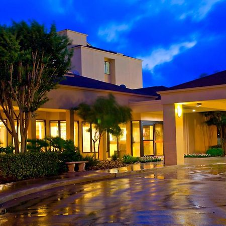 Courtyard By Marriott San Antonio Airport Hotell Exteriör bild