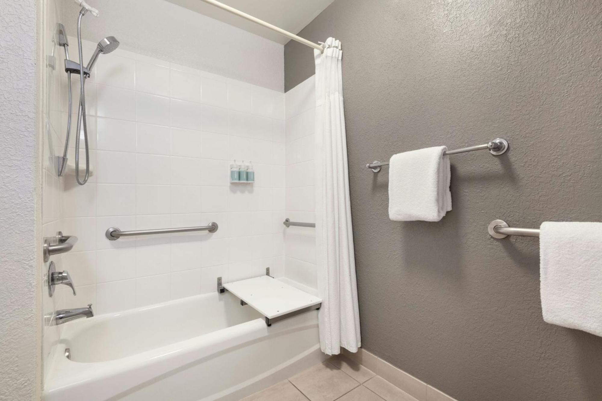 Courtyard By Marriott San Antonio Airport Hotell Exteriör bild